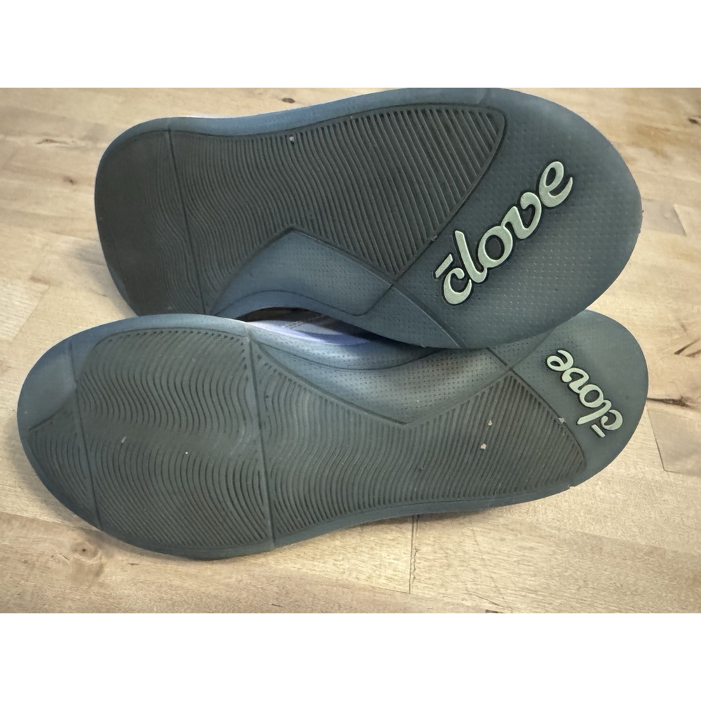 Clove Comfort Gray Purple Leather Nursing Shoes Size 8.5 Sneaker Athletic - Picture 7 of 7